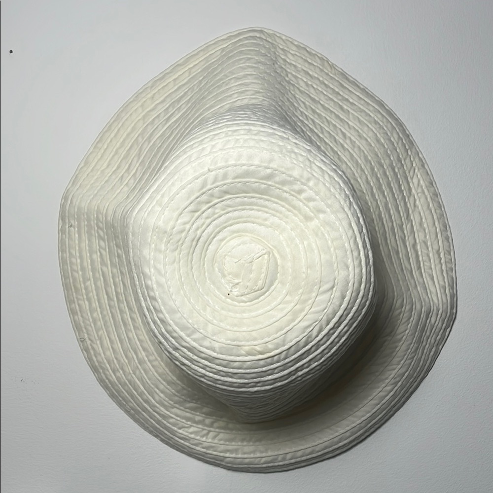 White Women’s Bucket Sun Hat - Picture 2 of 5
